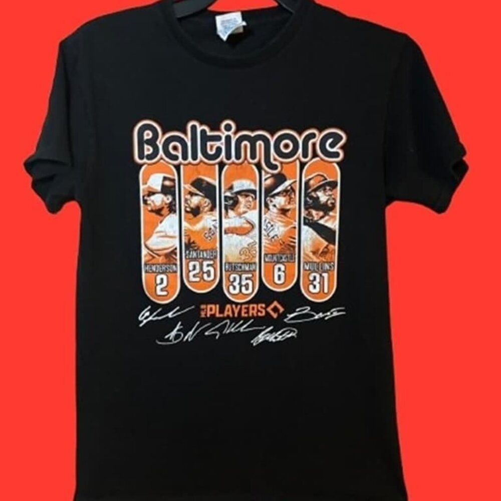 Baltimore Orioles Small T-Shirt